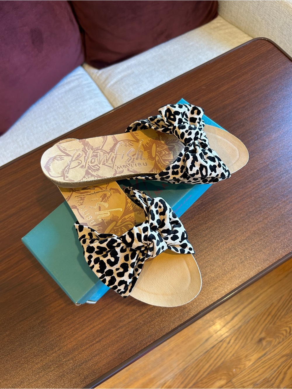 Woman’s Bow Slide Sandals Leopard Print Size 8 NWOT - Blowfish Malibu Ginah-F - Picture 2 of 2